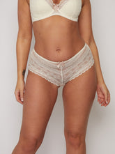 Liliana Short: Creme Nude