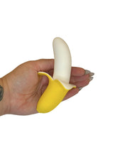 Buzzy Banana: Żywy żółty