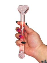 Heart Throb: Różowe szkło