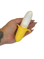 Buzzy Banana: Żywy żółty