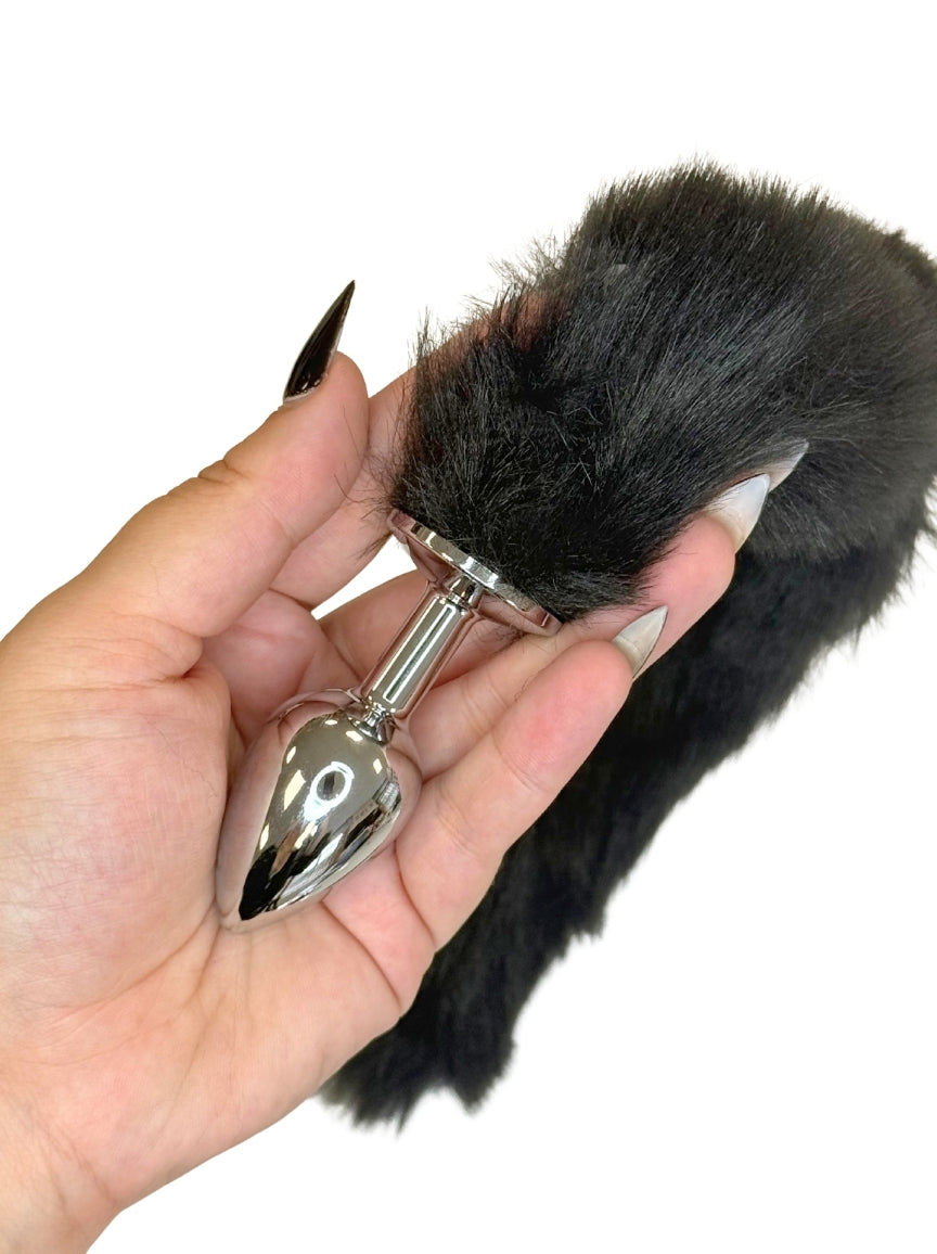 Tail to Tell: Onyx Black